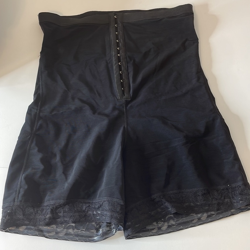 Black High Waisted Tummy and Booty Shaping Shorts 5X